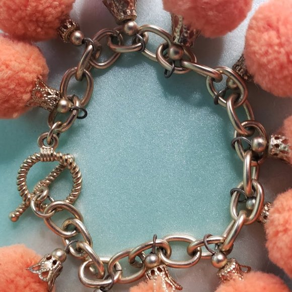 Gold bracelet with 11 orange pom poms - t bar closure - Picture 3 of 6